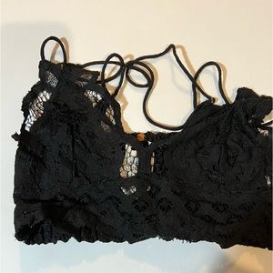 NWT Free People black lace bralette. Size Small. Tags attached.